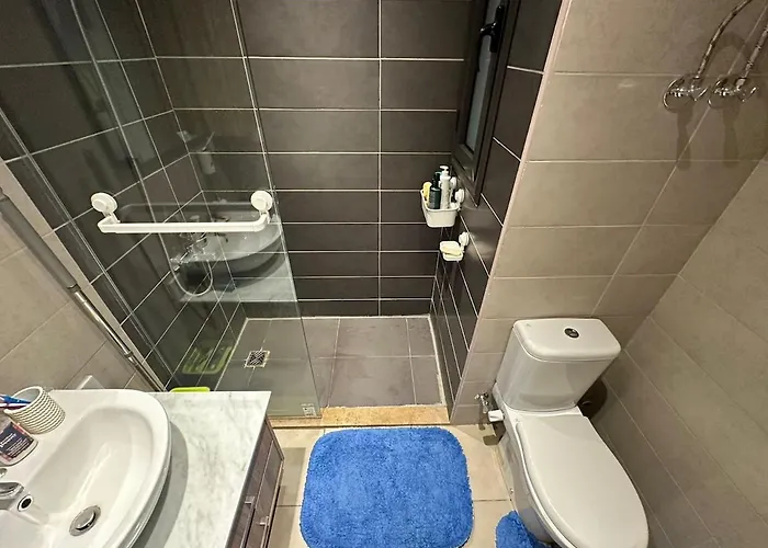 G Cribs Ground-floor One-bedroom Pool View, Apartment *